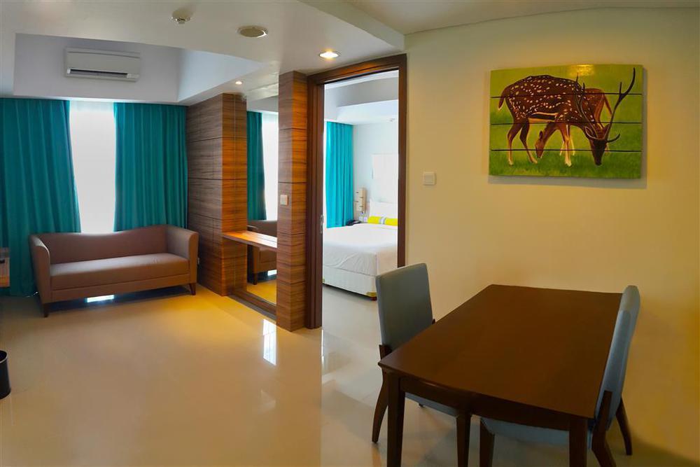 Swiss-Belcourt Bogor Hotel Стая снимка