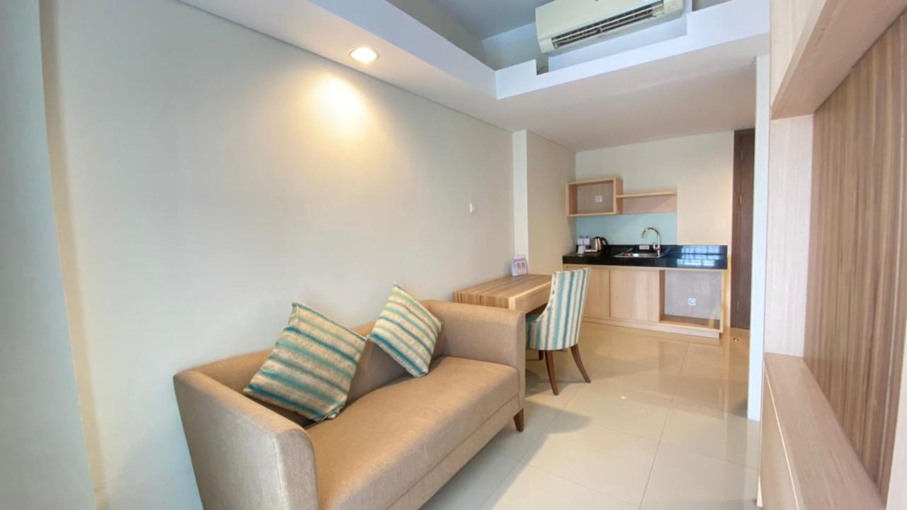 Swiss-Belcourt Bogor Hotel Екстериор снимка