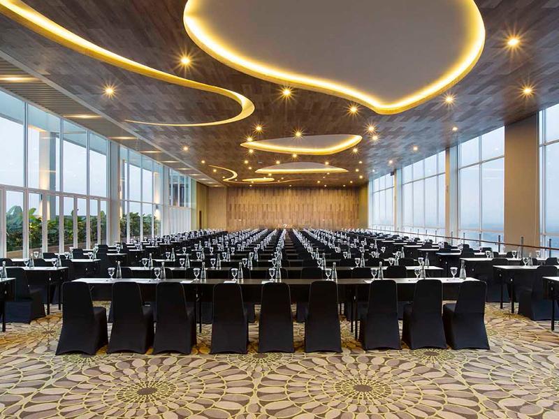 Swiss-Belcourt Bogor Hotel Екстериор снимка