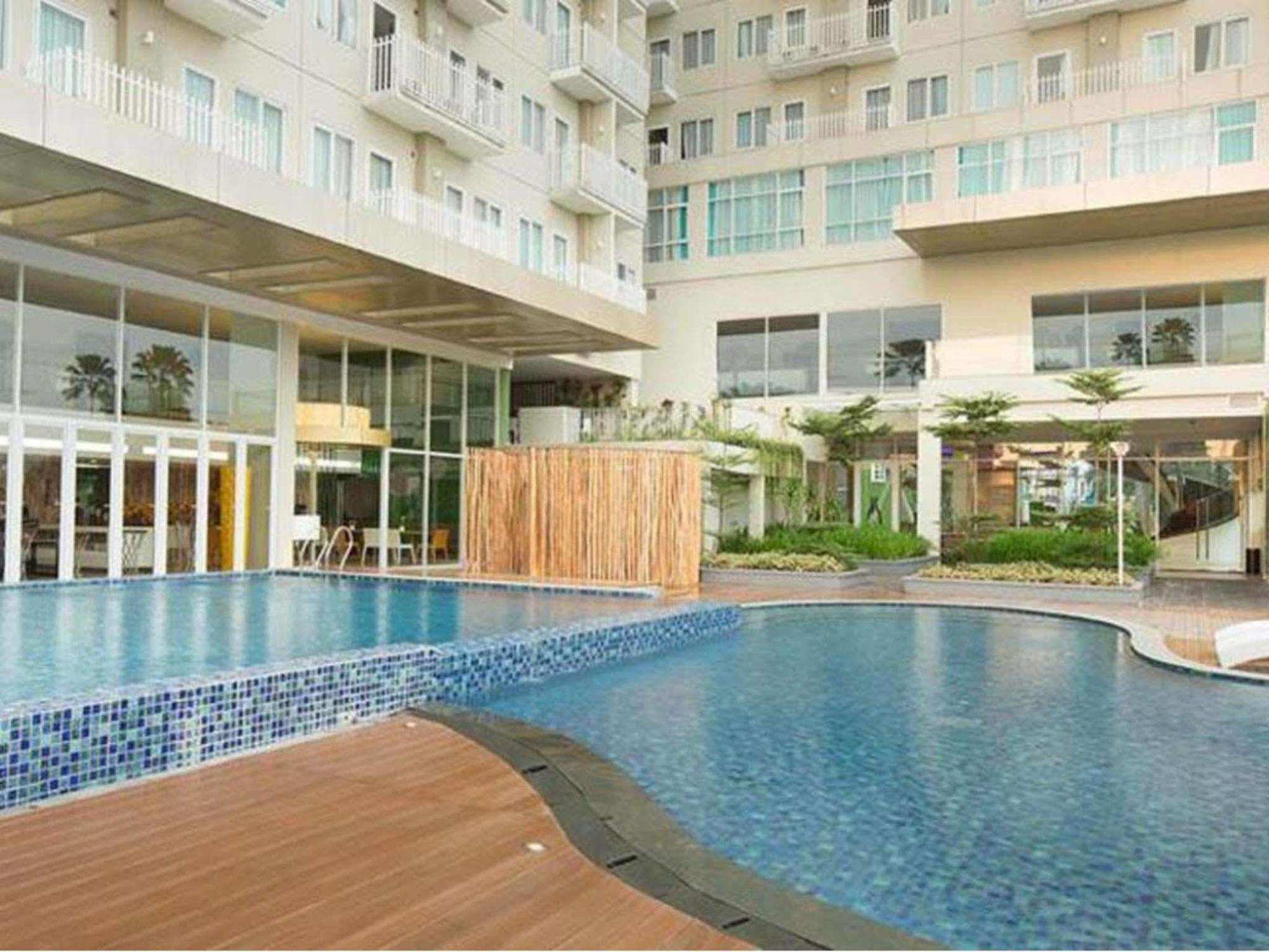Swiss-Belcourt Bogor Hotel Екстериор снимка