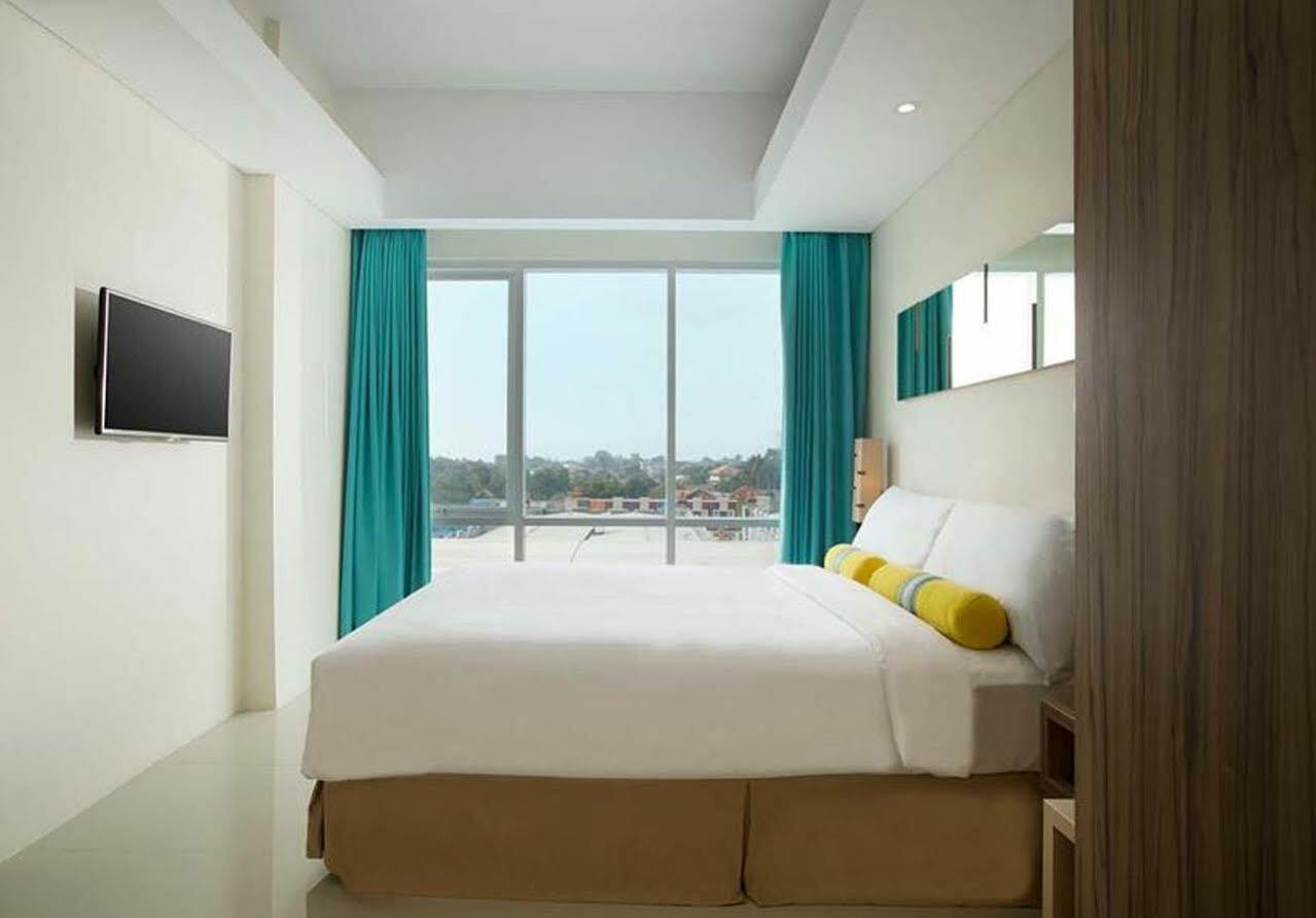Swiss-Belcourt Bogor Hotel Екстериор снимка